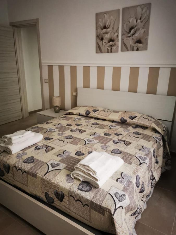 Ap Apartment - In Centro! กัลลีโปลี ภายนอก รูปภาพ