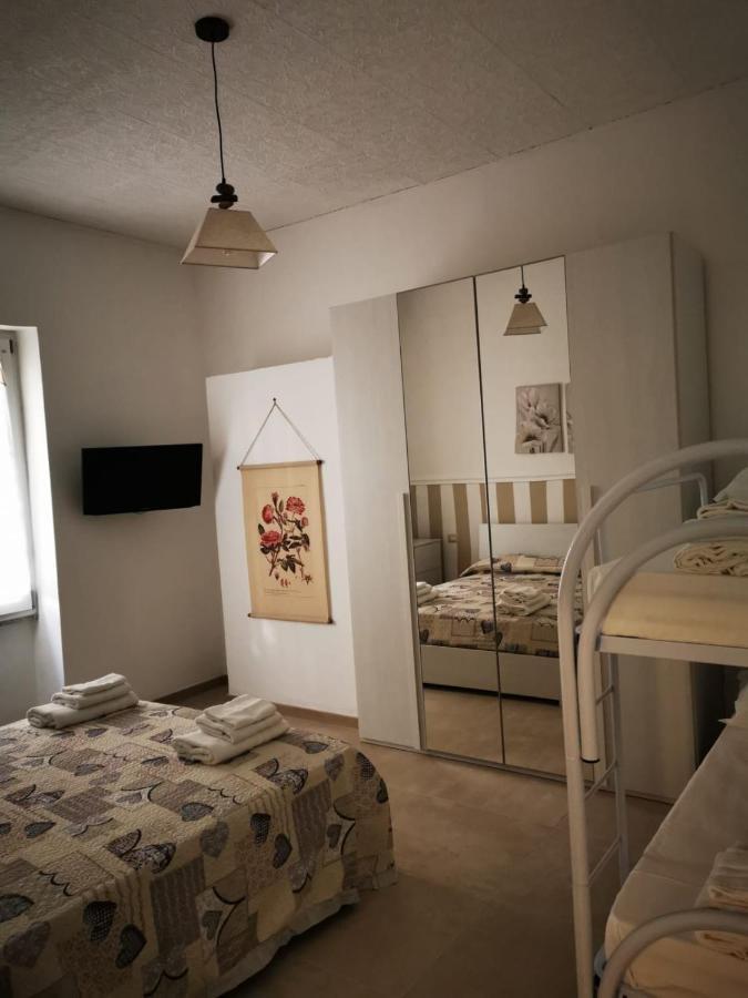 Ap Apartment - In Centro! กัลลีโปลี ภายนอก รูปภาพ