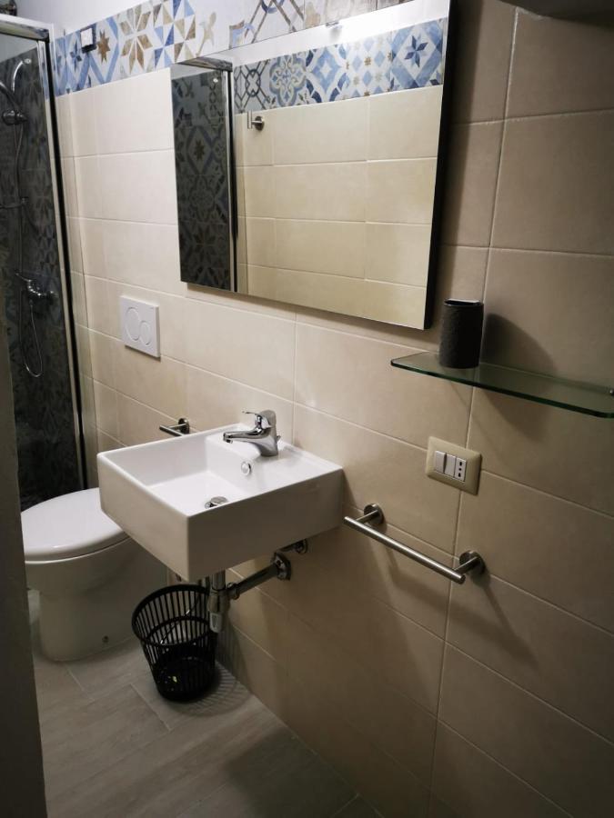Ap Apartment - In Centro! กัลลีโปลี ภายนอก รูปภาพ